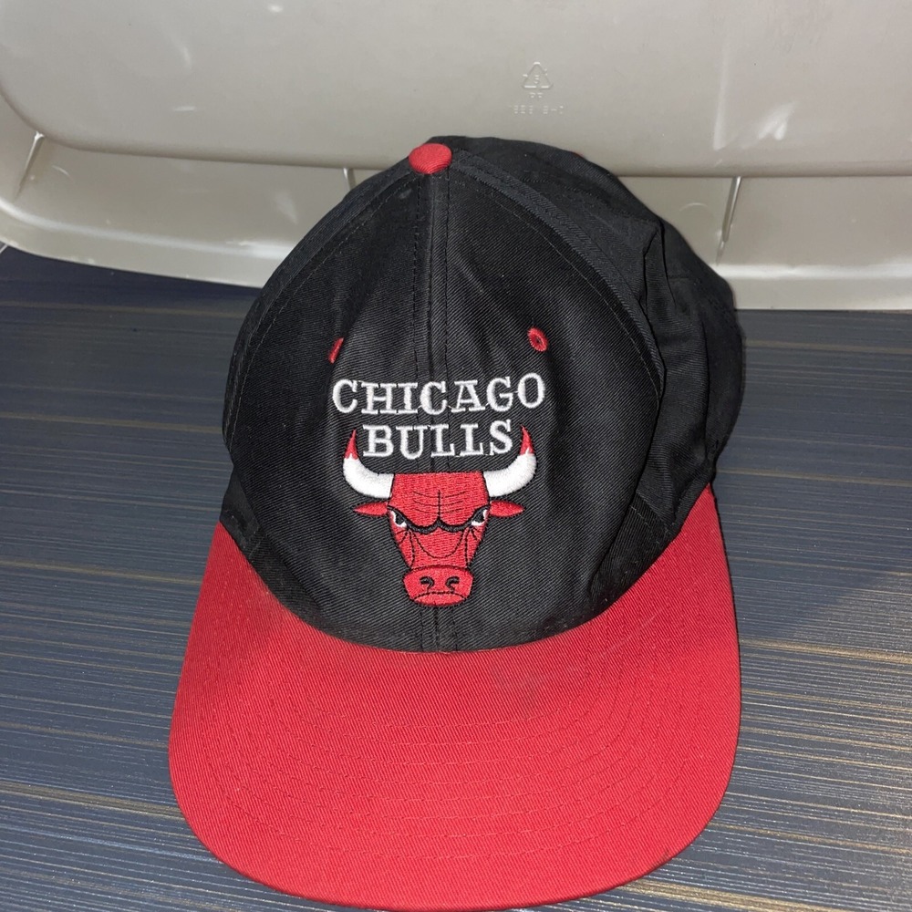 CHICAGO BULLS VINTAGE‎ Drew Pearson Snapback CAP HAT 1990's